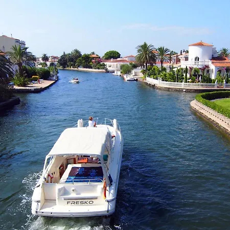 Feriehus Montgri By Interhome Empuriabrava