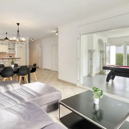 Feriehus Montgri By Interhome *