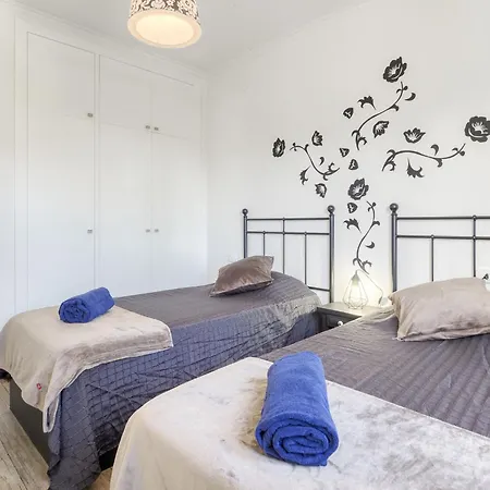 Montgri By Interhome بيت للعطل