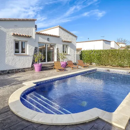 بيت للعطل Montgri By Interhome إمبوريابرافا